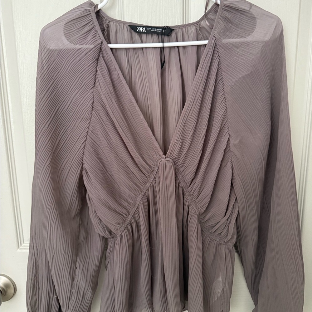 Zara Women's Elegant Pleated Lavender Blouse